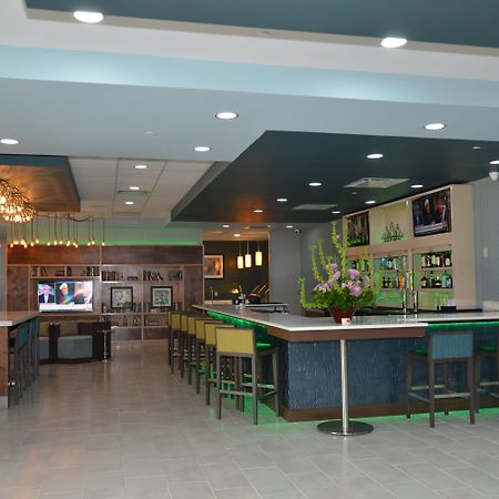 Holiday Inn - Beaumont East-Medical Ctr Area By Ihg Zewnętrze zdjęcie